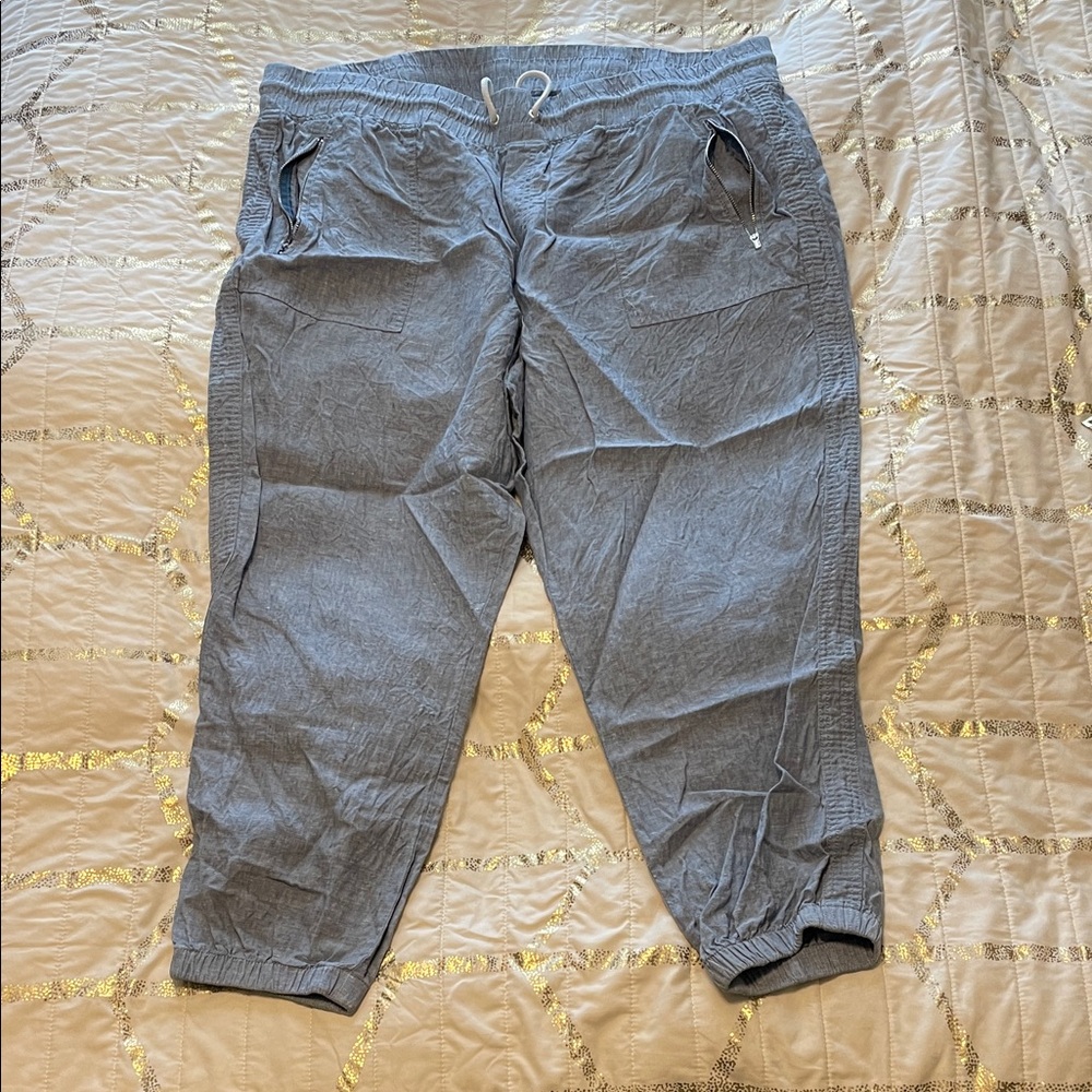 Athleta Heather Gray Blue Cabo Linen Joggers